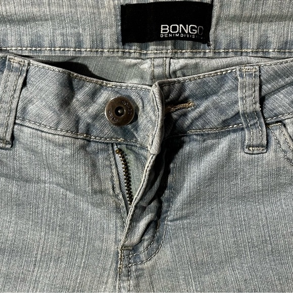 Bongo Low-Waisted Jeans Size 7 Light Blue - Picture 3 of 4
